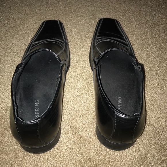 New dress shoes - Picture 2 of 4